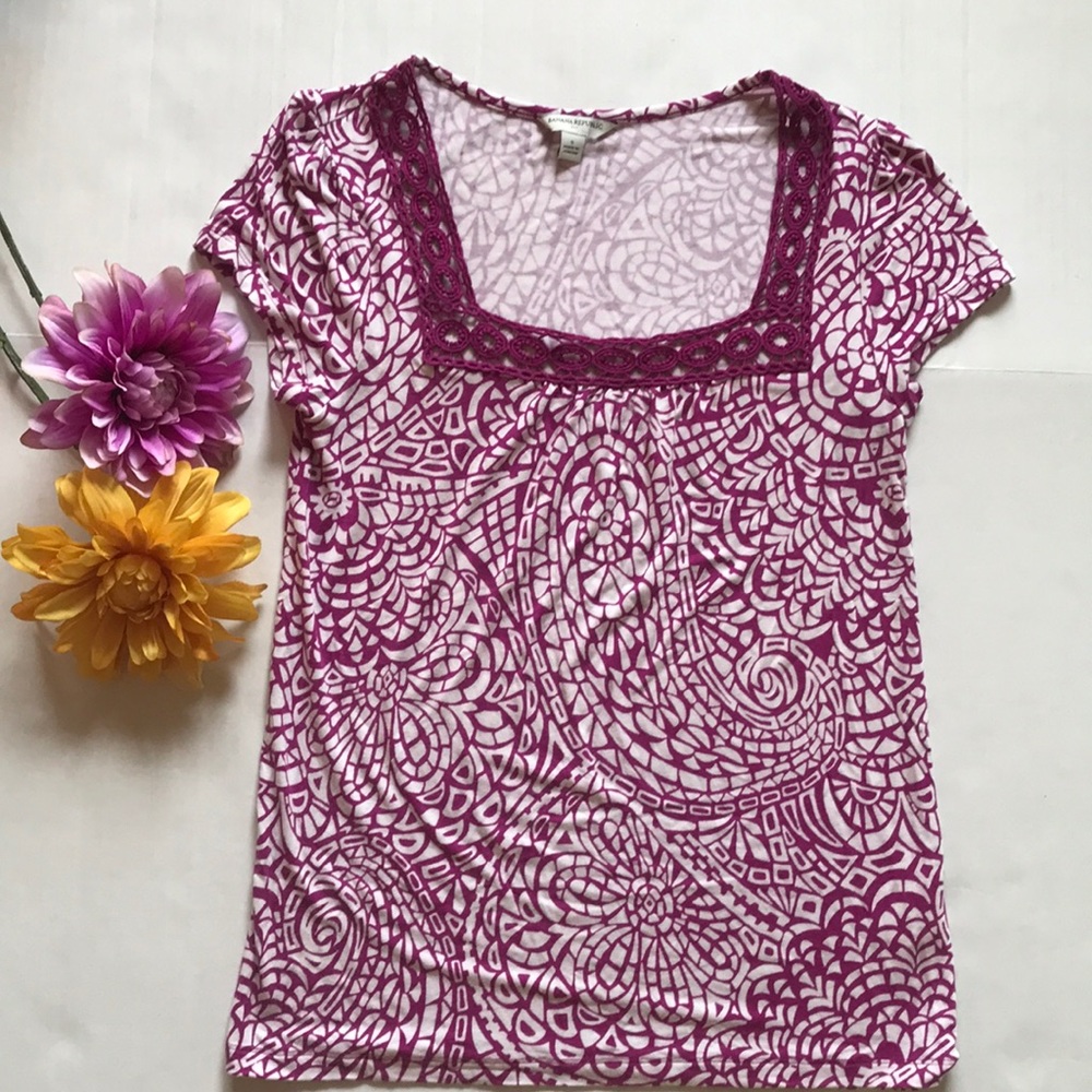 Banana Republic Short-Sleeved Top